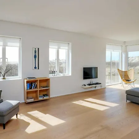 6 Person Holiday In Bl Vand Blåvand