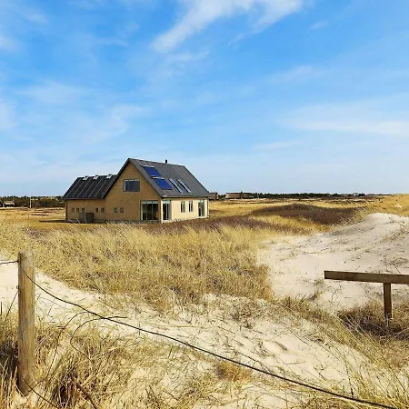 6 Person Holiday In Bl Vand Blåvand